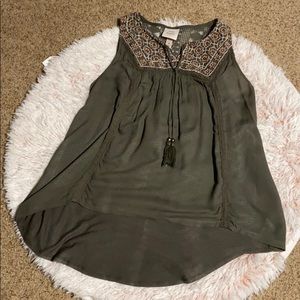 Knox Rose sleeveless size M